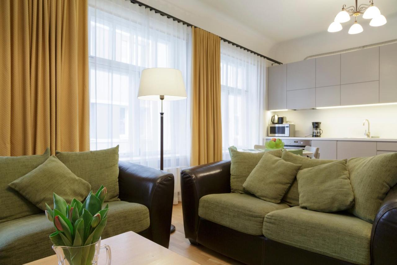 Saaresalu City Center Apartment Parnu Exterior photo